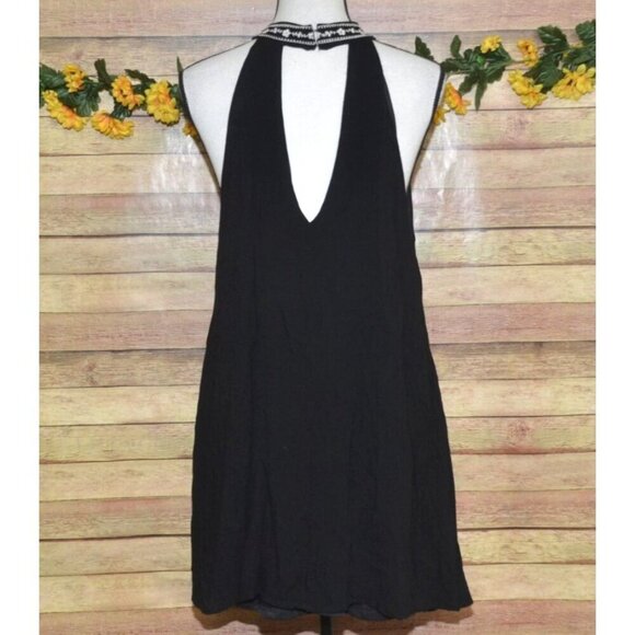 Entro Black Sleeveless A-Line Mini Dress L Floral Cream Embroidery High Neckline - Picture 7 of 13